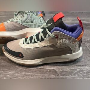 Jordan Jumpman 2020 Basketball Sneaker Exclusive Player Size 17 ( Check Pics)